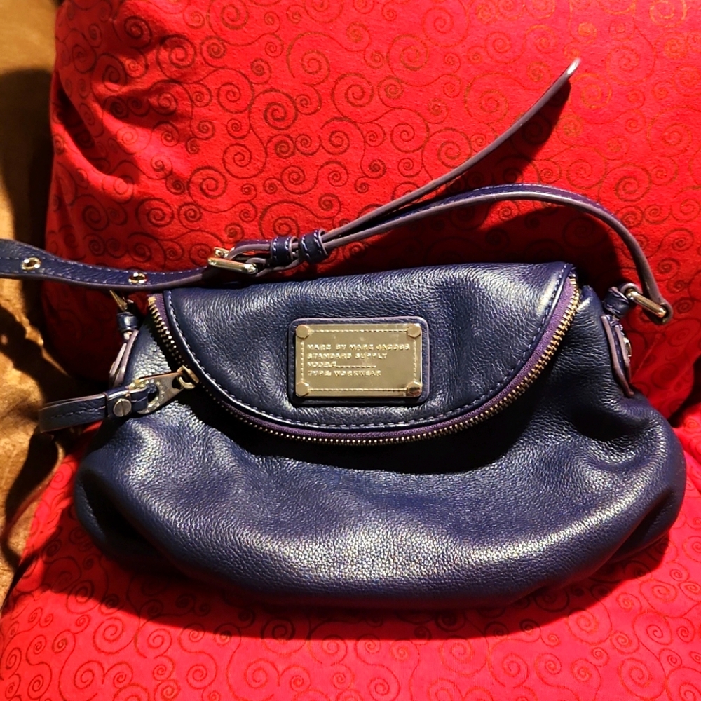 Marc Jacobs cross body bag